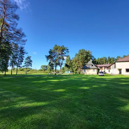 Veldemani Suvemajakesed Campingplads *